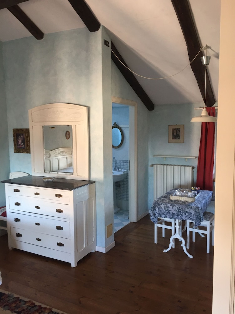 Deluxe Double Or Twin Room, Garden View photo 1