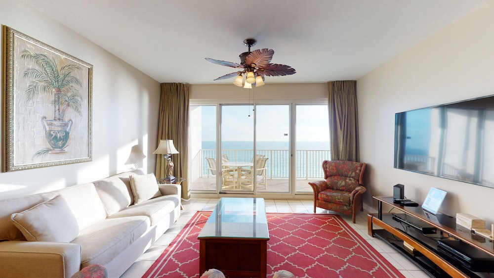 Condo (Tides 0805) photo 1