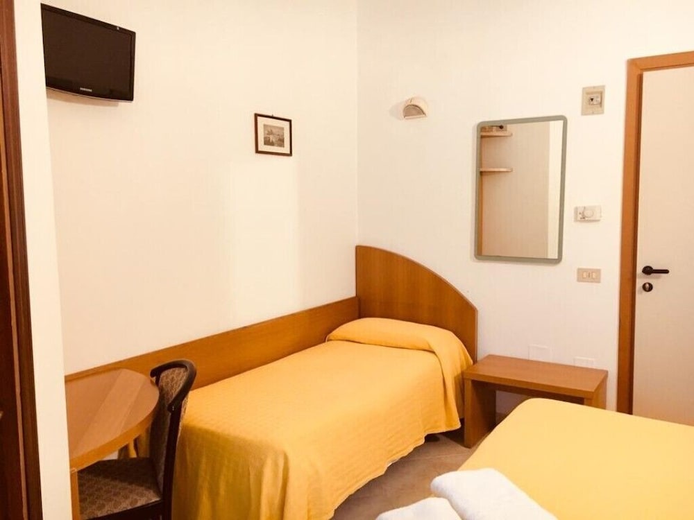 Triple Room, Balcony