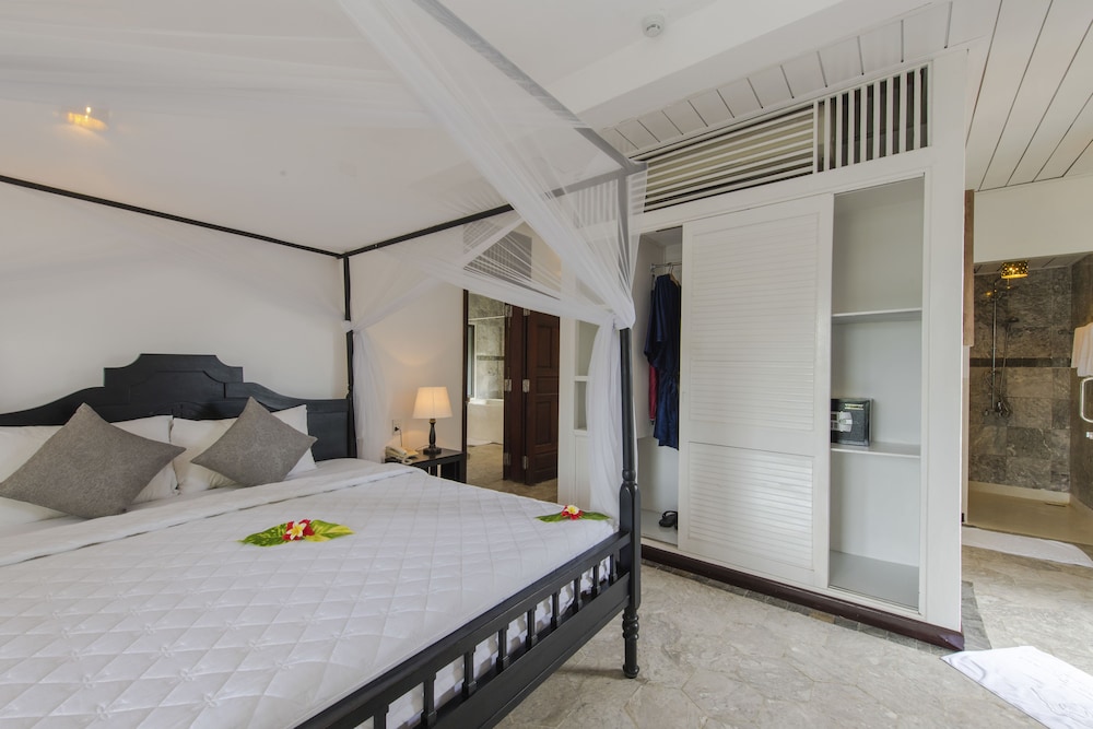Deluxe Family Connecting Rooms - Photo 6