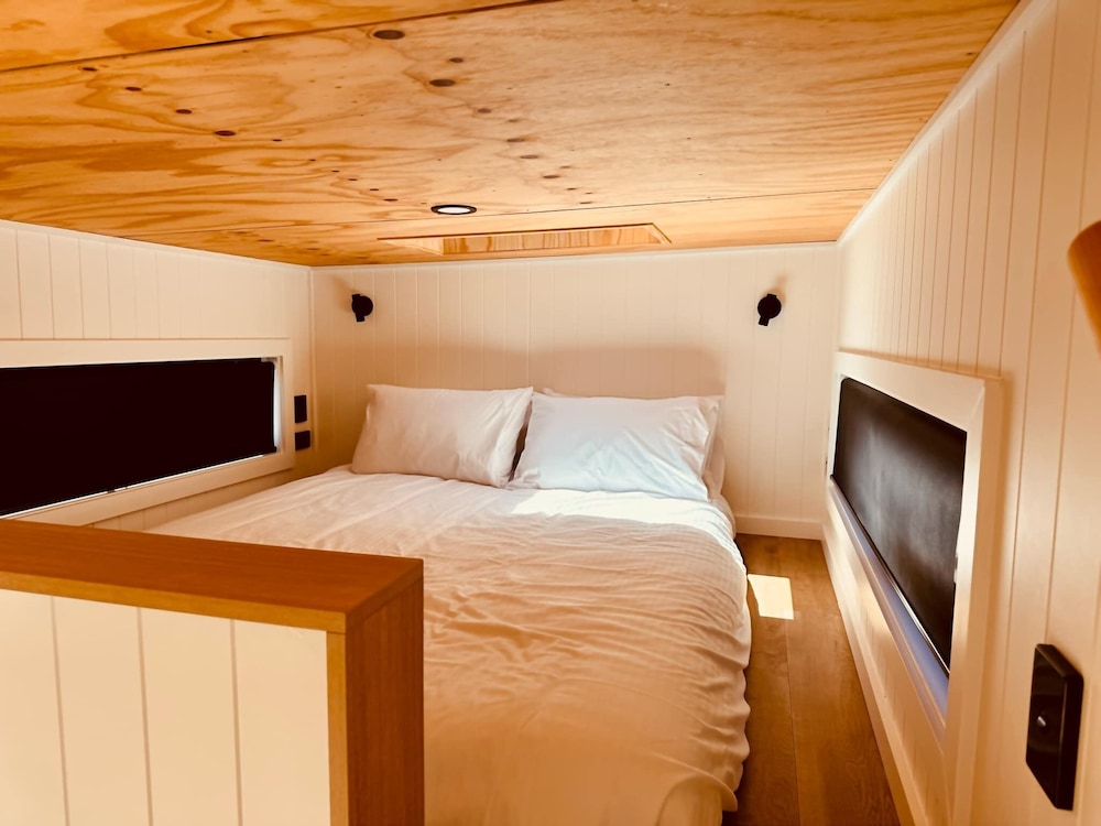 Luxury Cabin, Non Smoking, Valley View, photo 6