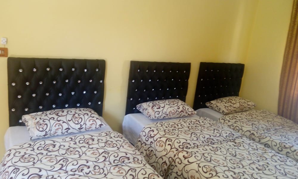 Triple Room (air-conditioned)