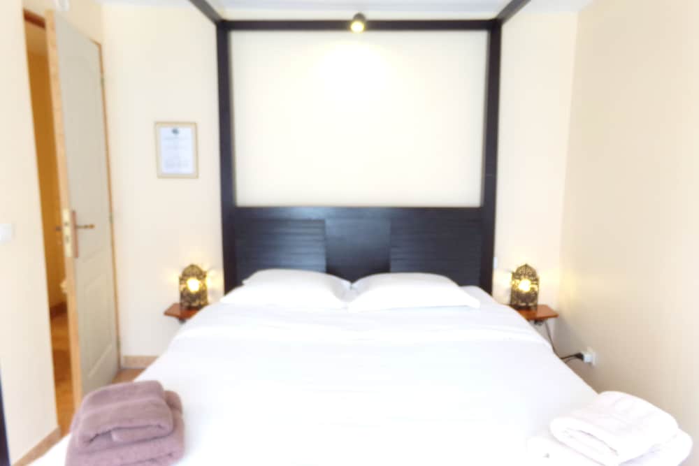 Classic Double Or Twin Room, 1 Double Bed, Non Smoking photo 1