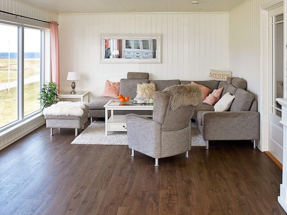 House photo 2