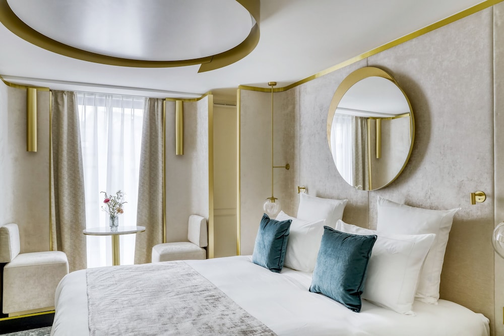 Maison Albar Hotels Le Vendome bedroom photo