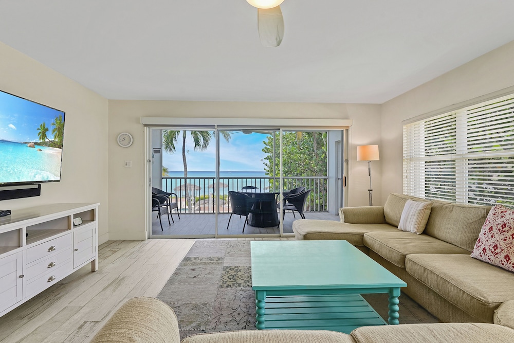 Condo 15, 2 Bedrooms, Ocean View