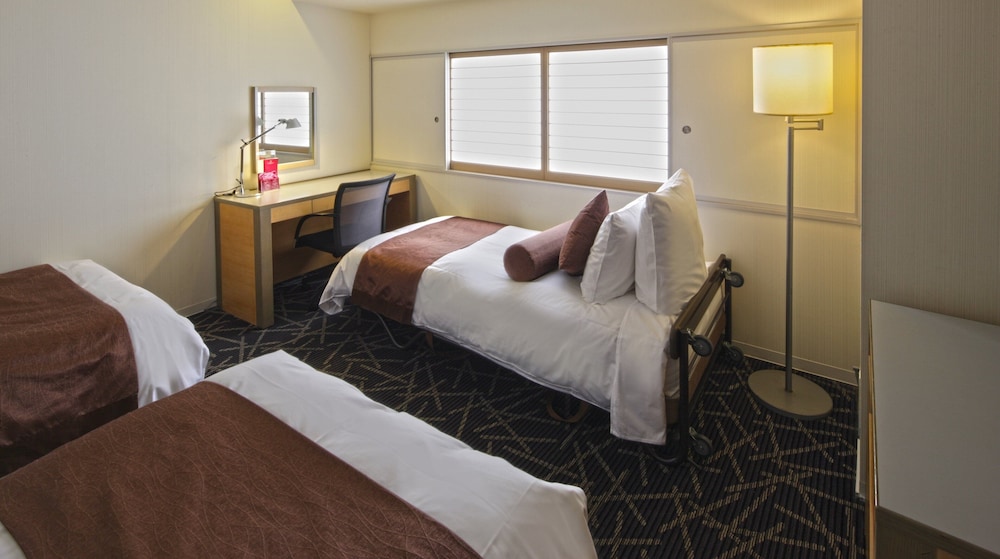 Premium Room, Multiple Beds - Photo 1