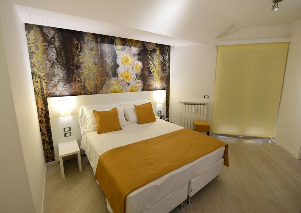 Deluxe Double or Twin Room photo 1
