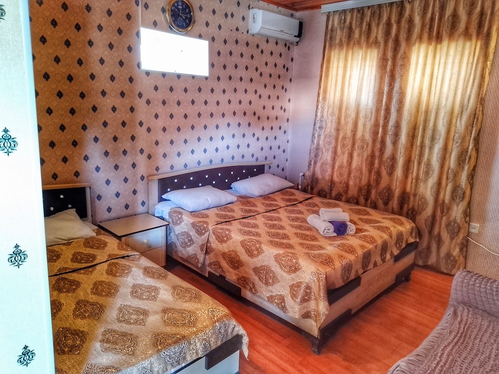 Economy Room photo 1