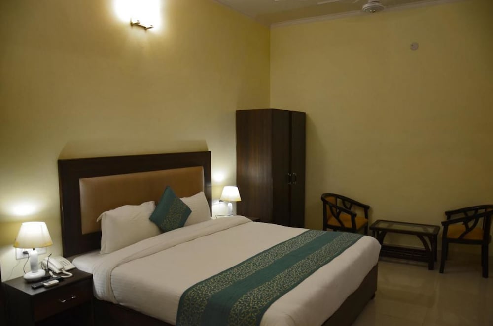 Deluxe Room, Non Smoking