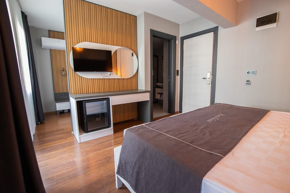 Executive Studio Suite photo 1