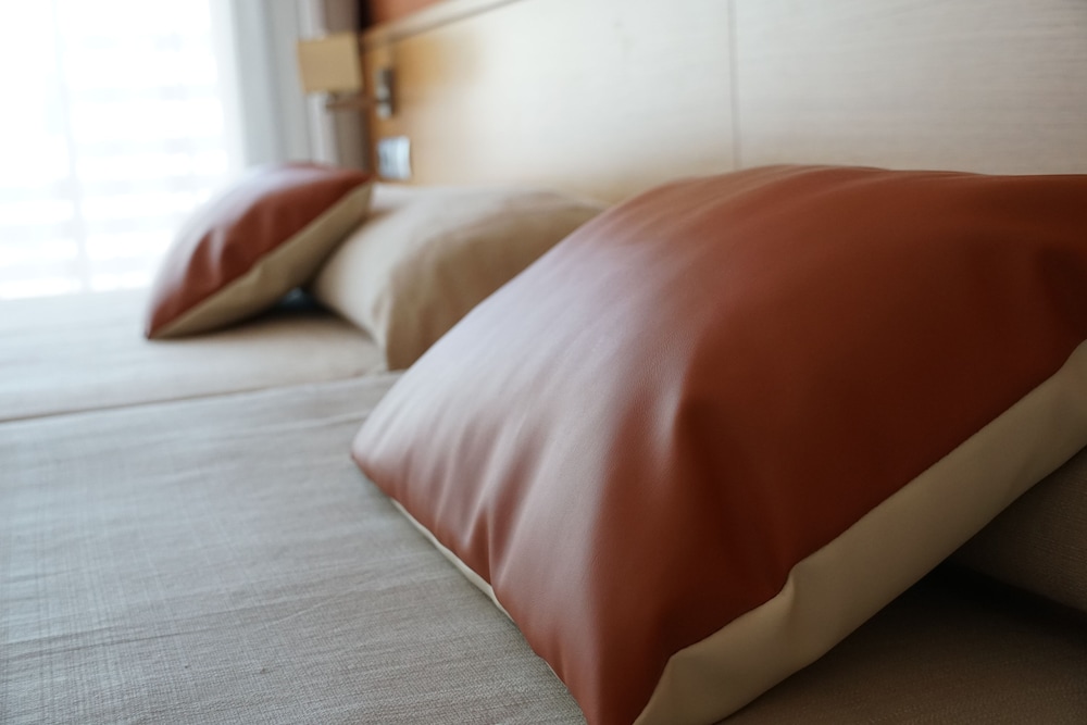 Triple Room (1 Adult + 2 Children) photo 2