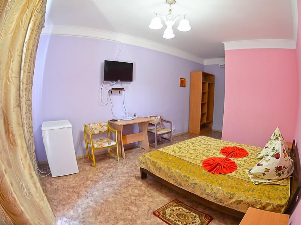 Standard Double Or Twin Room photo 2