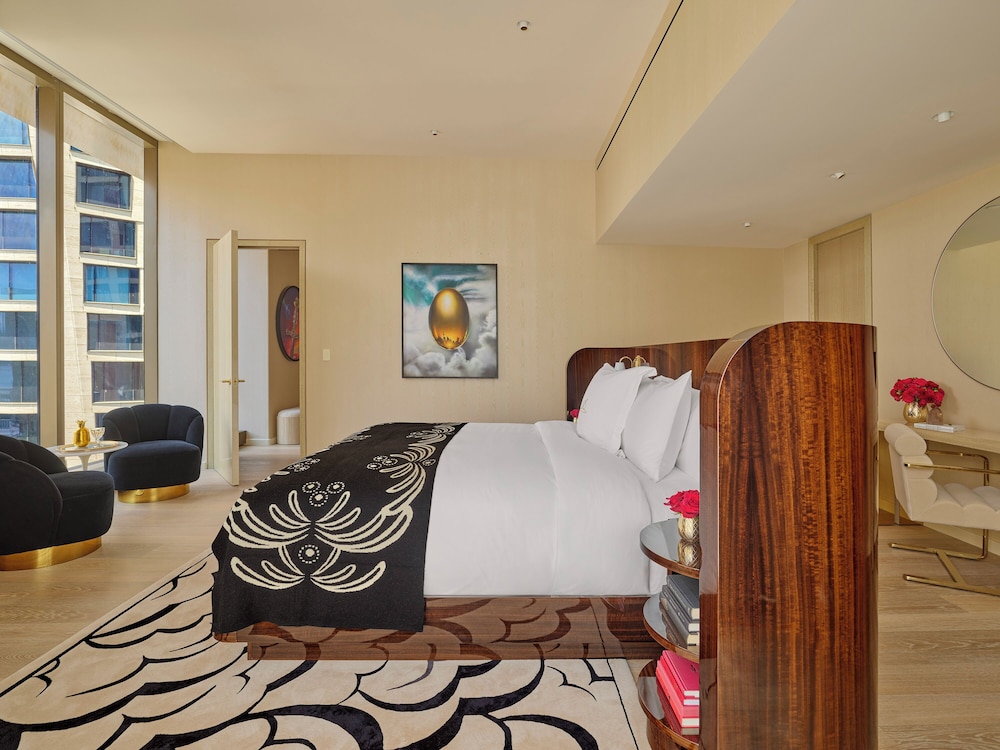 Hudson Signature One-Bedroom Suite