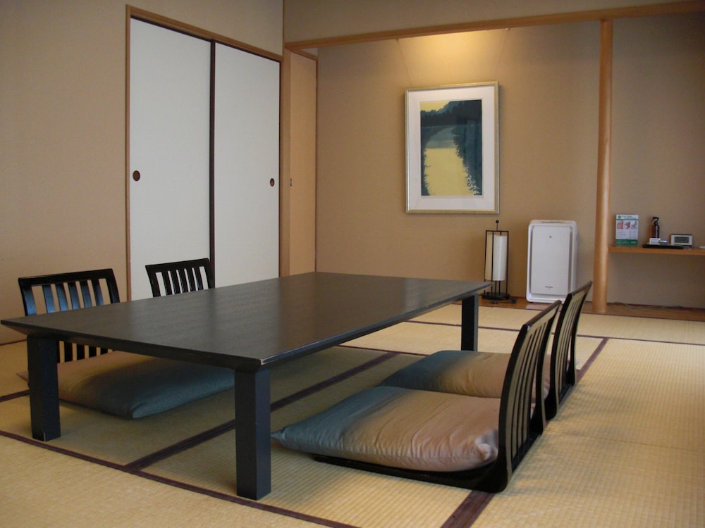 Japanese Suite 1 photo 2