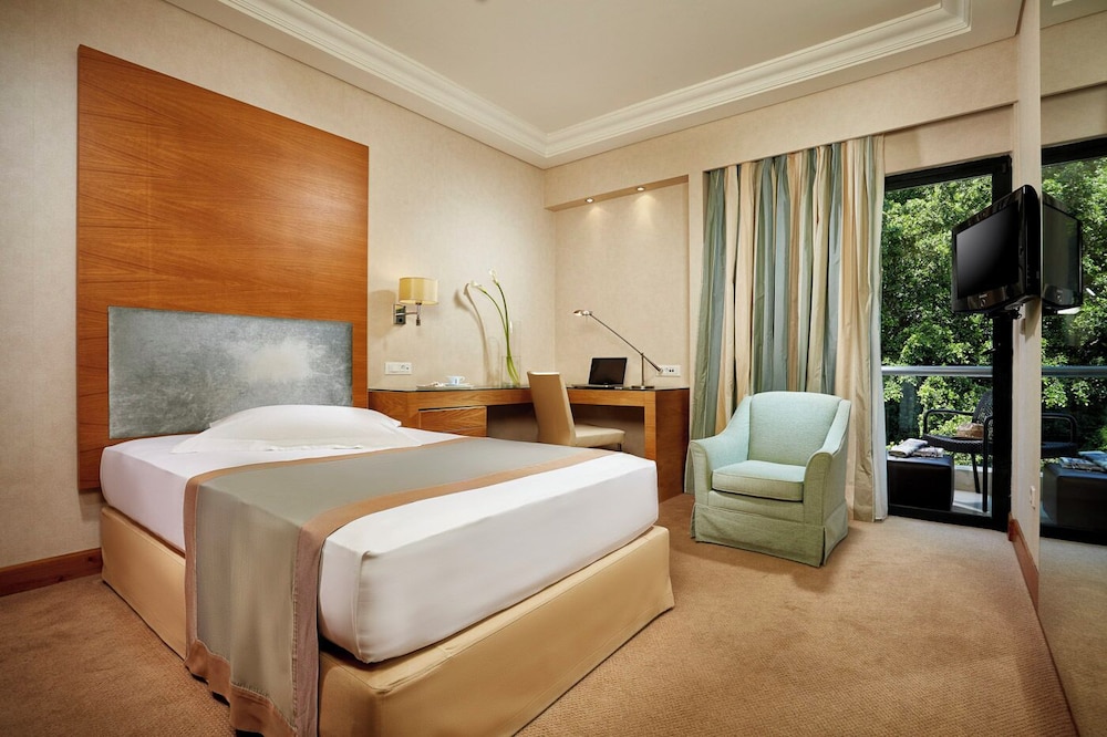 Single Room - Photo 1