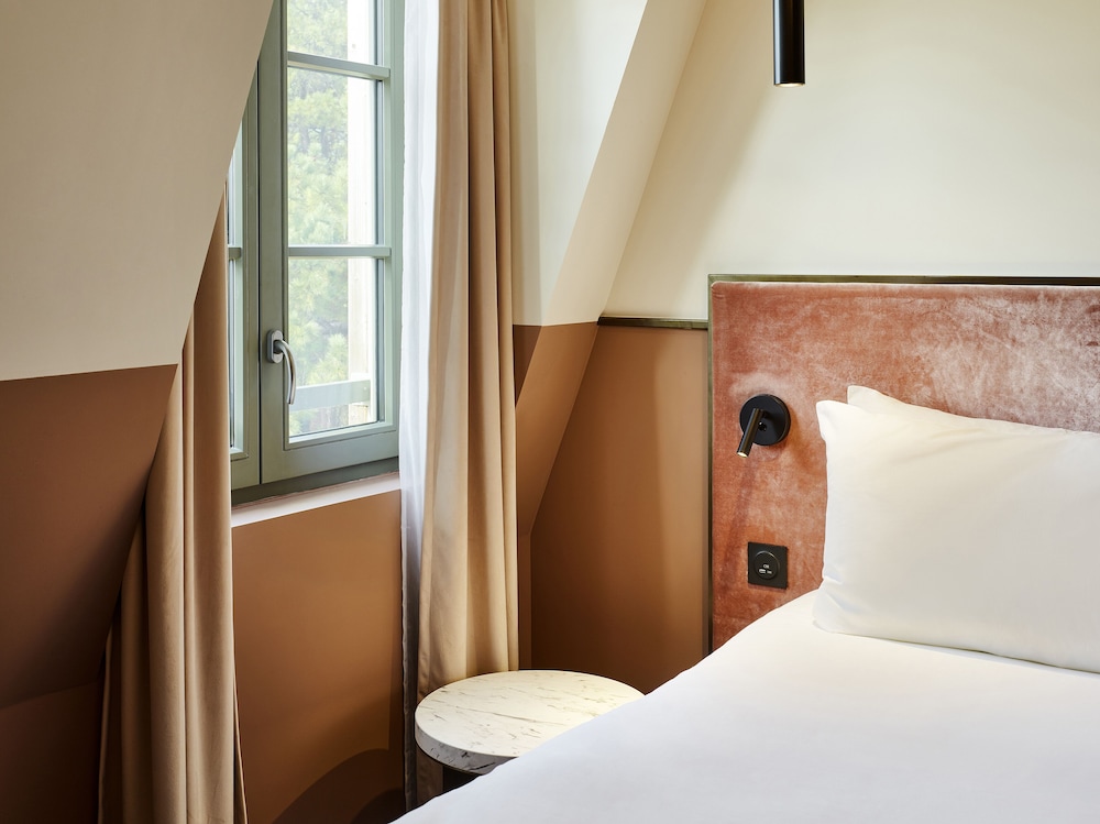 Comfort Room, 1 Double Bed - Photo 3