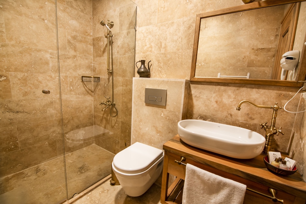 Deluxe Suite photo 2