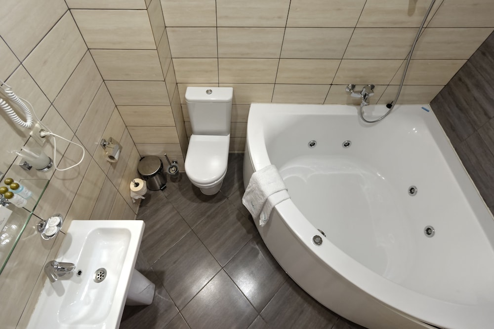 Family Suite photo 3