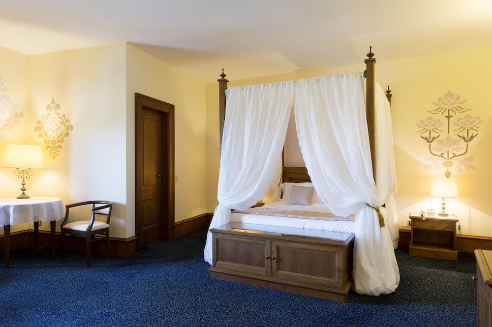 Exclusive Suite, 1 Queen Bed photo 1