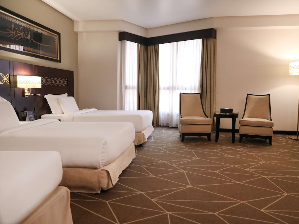 Classic Room, 3 Twin Beds (Without view)