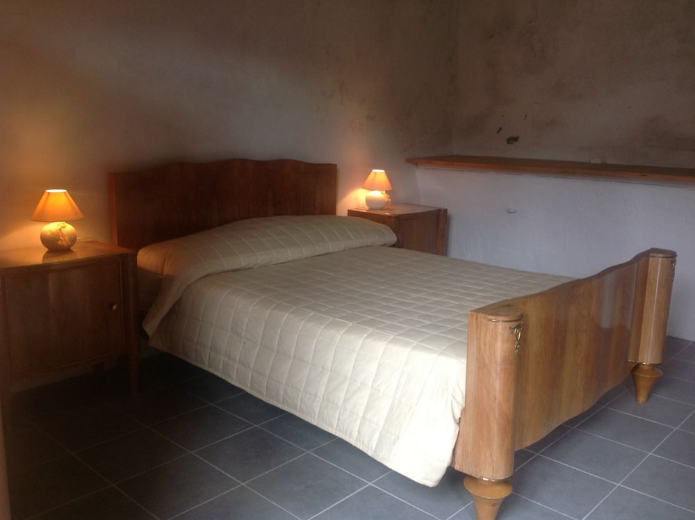 Double Room, Ground Floor photo 2
