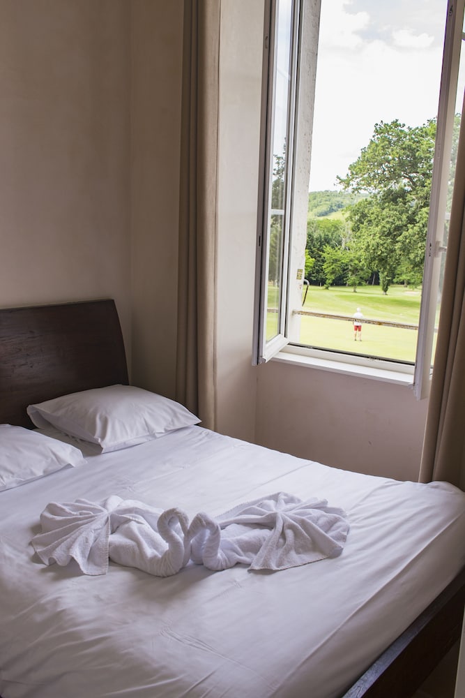 Economy Suite photo 1