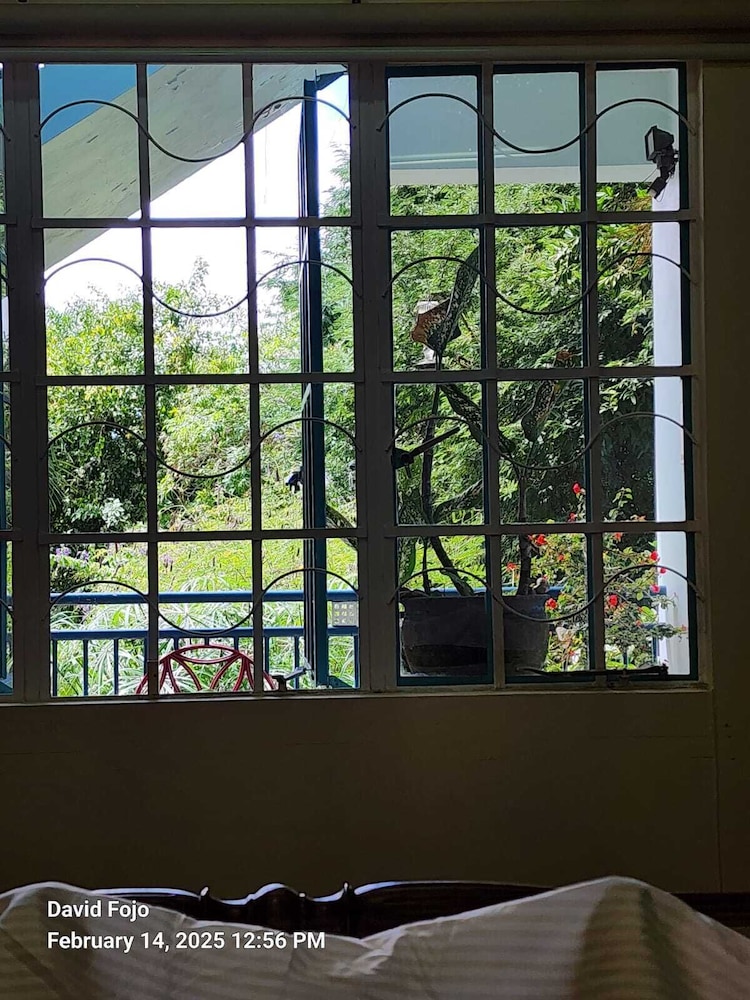 Standard Apartment, 5 Bedrooms, Mountain View photo 1