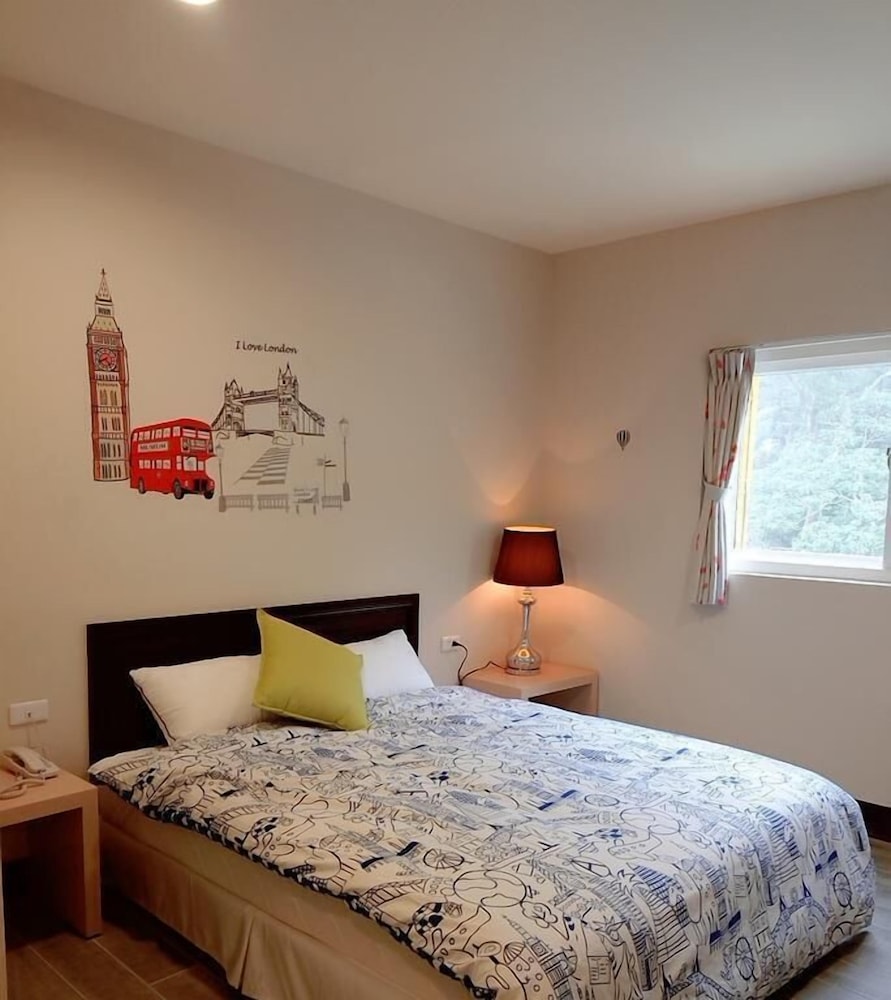Standard Double Room photo 3