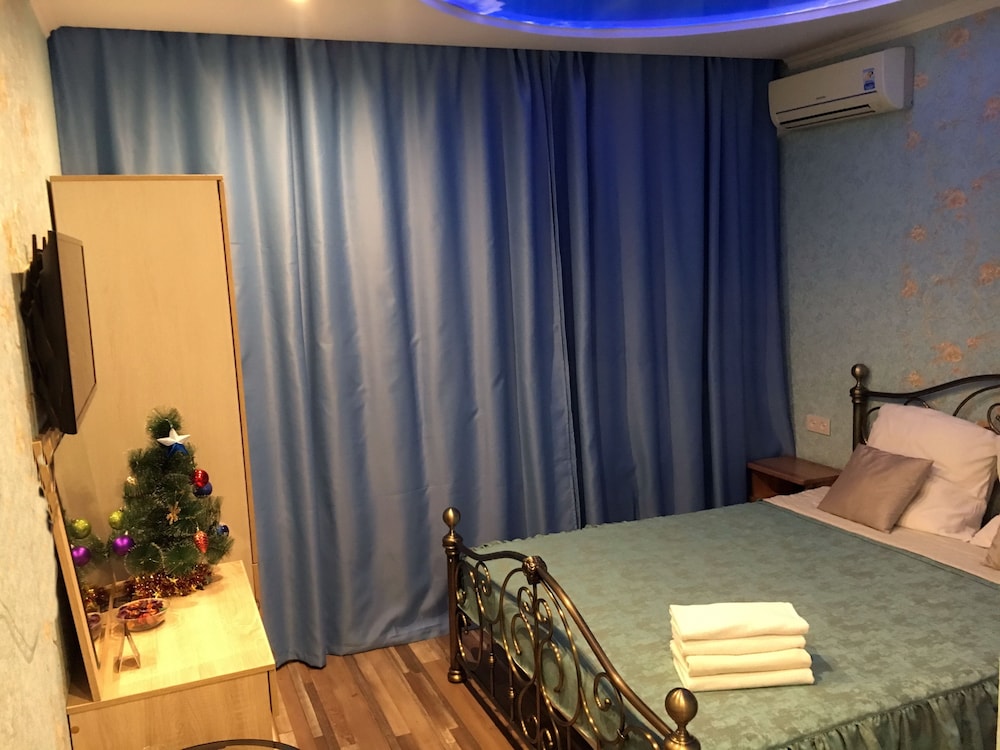 Double Room (Mild)