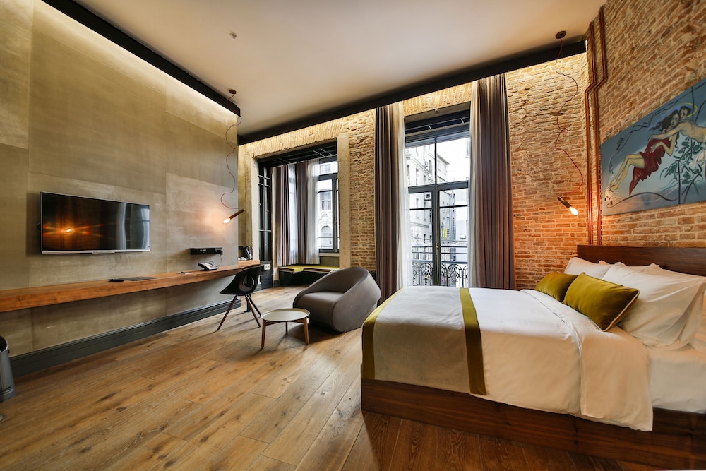 Senior Suite (Istiklal View) photo 1