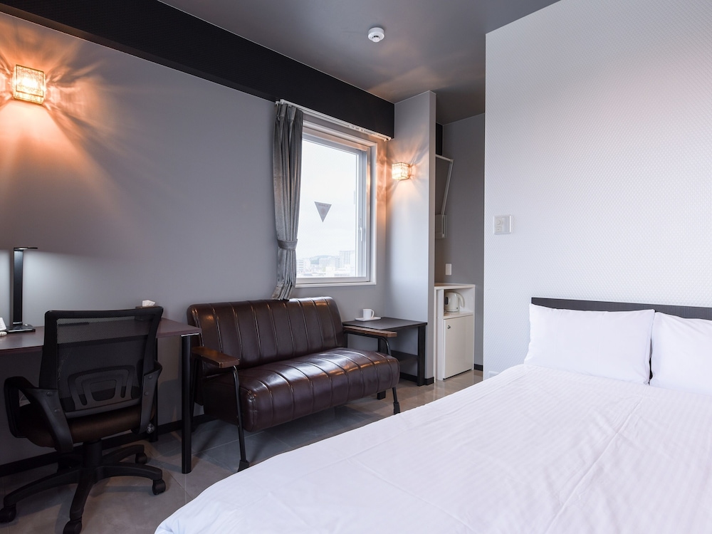 Single Room, 1 Large Twin Bed, Non Smoking photo 1