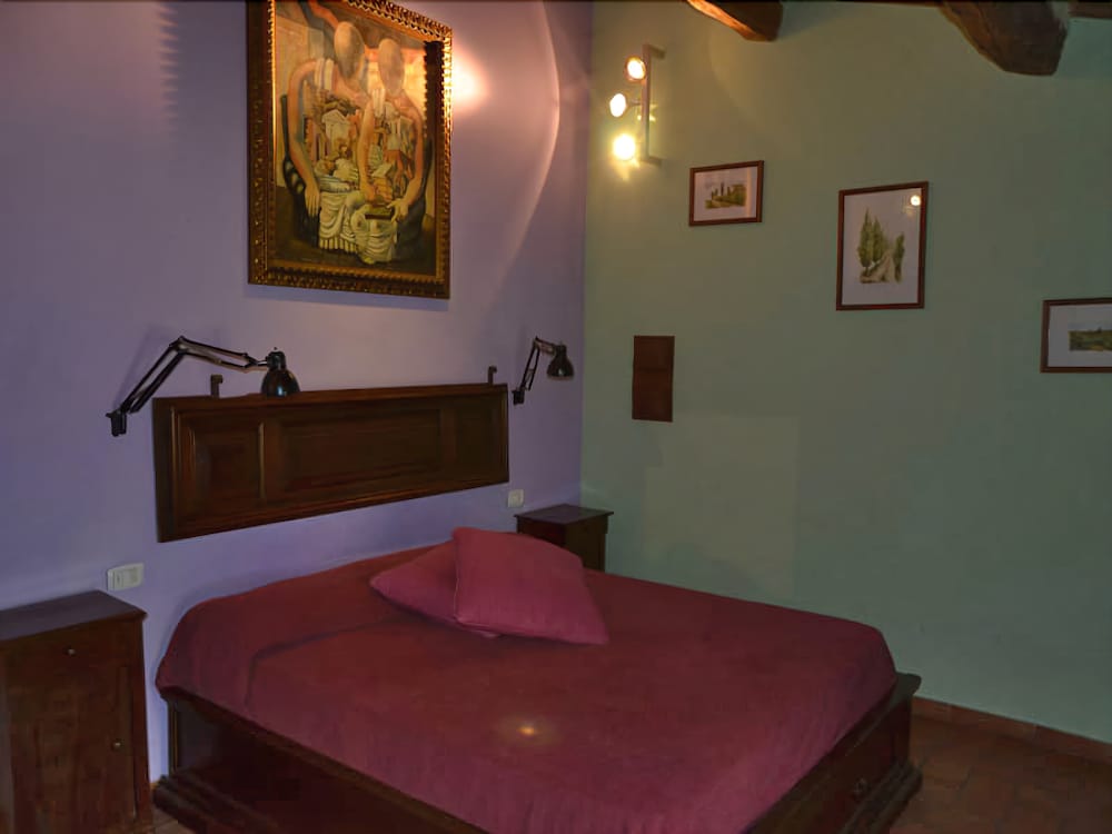 Classic Double Room, 1 Queen Bed photo 2