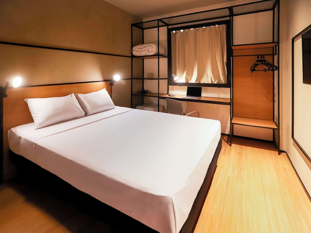 Standard Room, 1 Double Bed - Photo 6