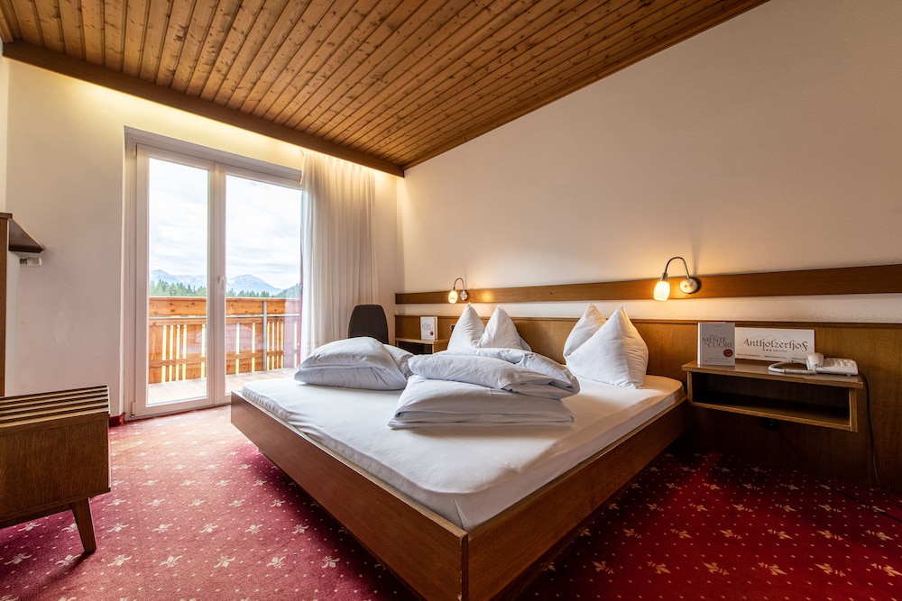Standard Double Room - Photo 1