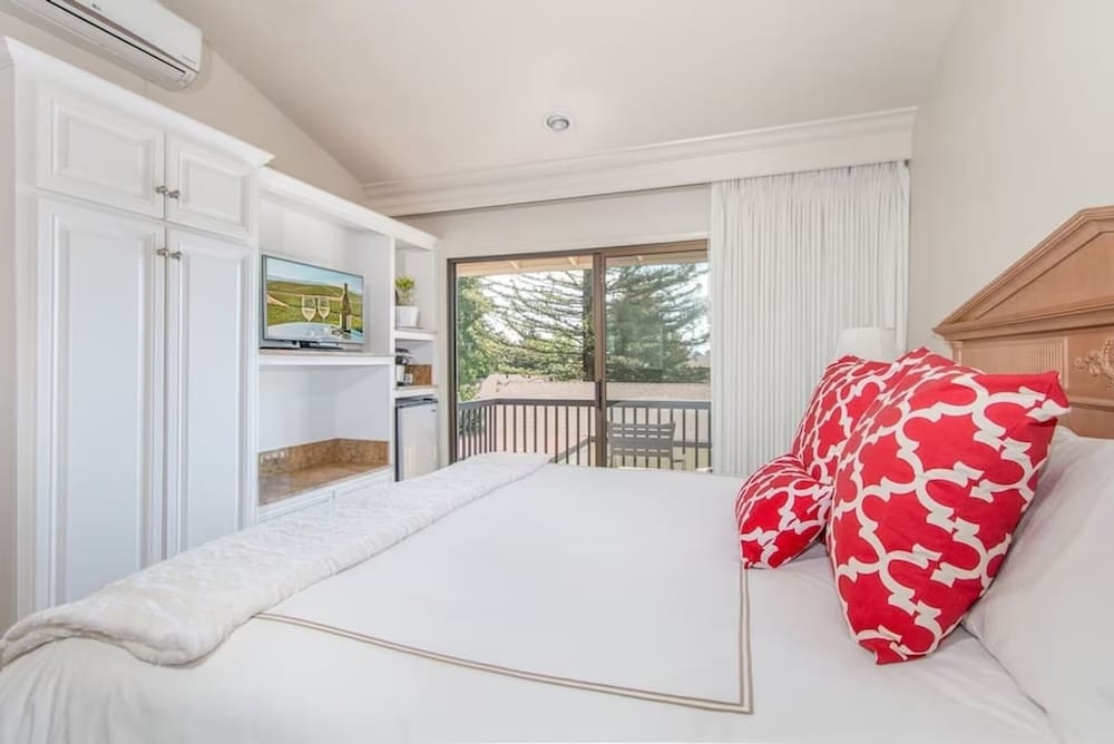 Premier Condo, Pets Allowed, Garden View