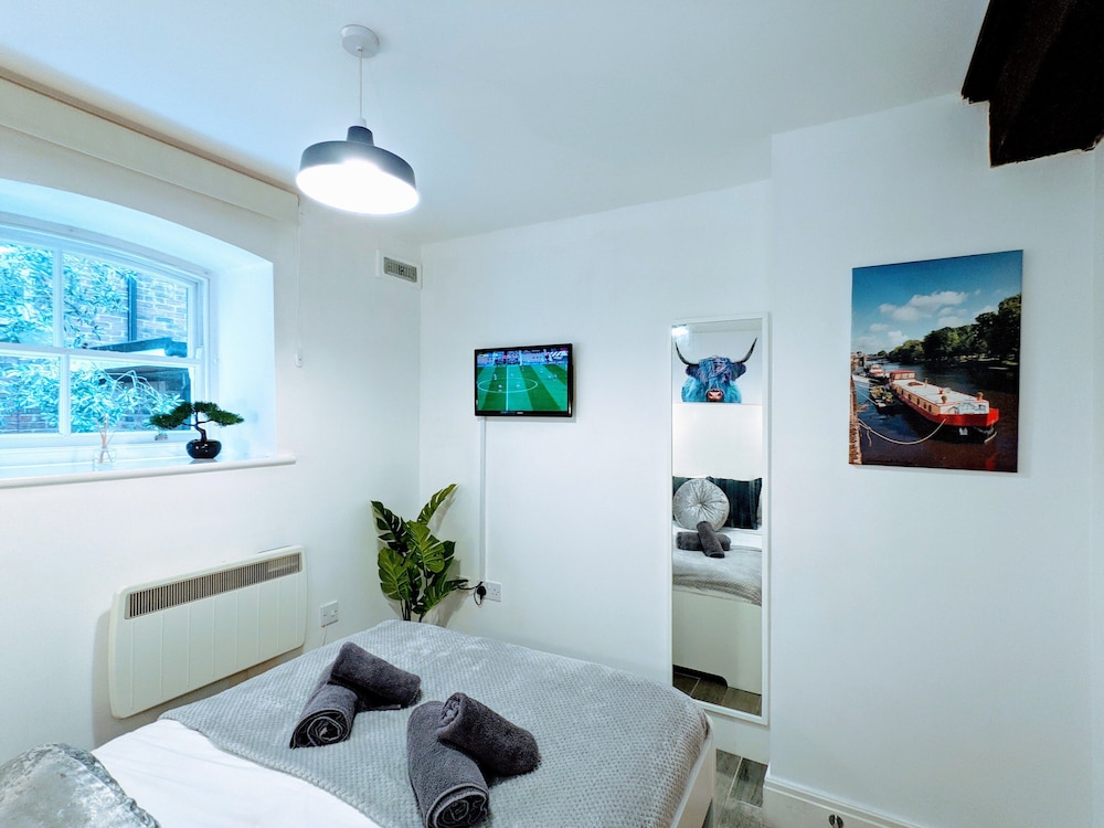 Apartamento aconchegante à beira-rio - Woodsmill Quay Estacionamento Gratuito, Fotografia 5