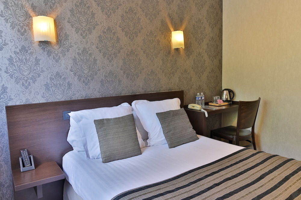 Standard Double Room - Photo 3
