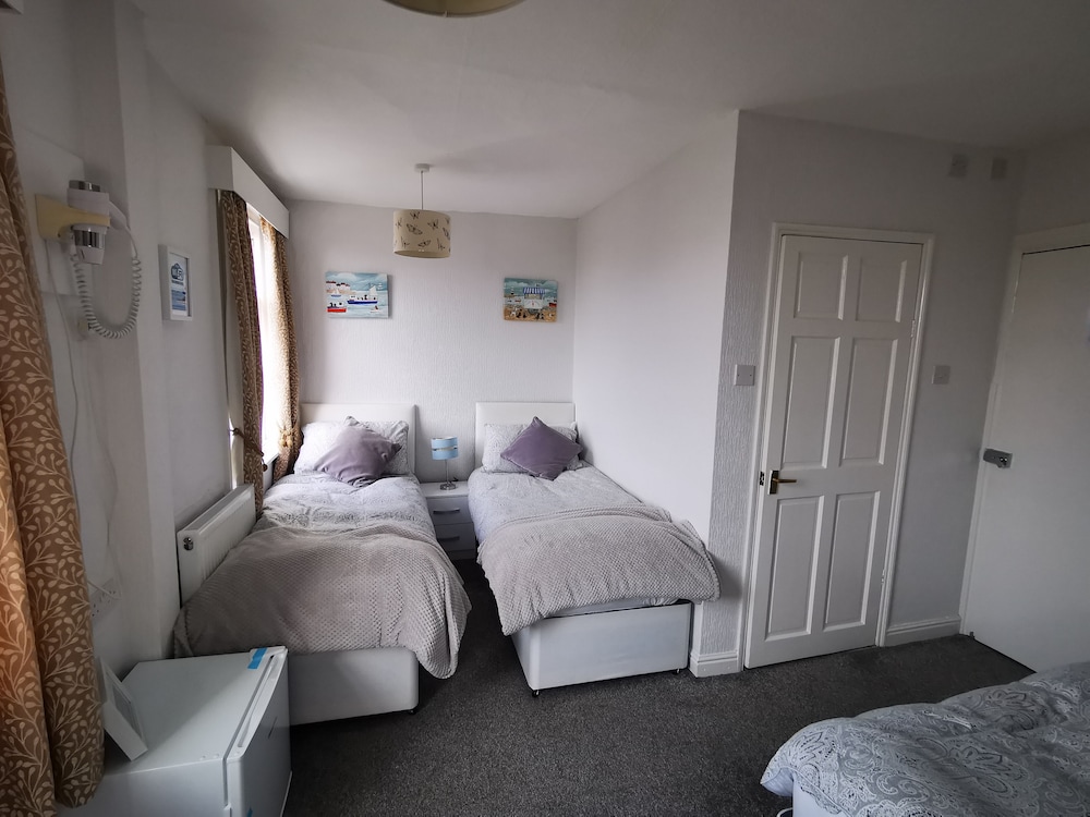 Comfort Suite, Ensuite (Quad Room) photo 3
