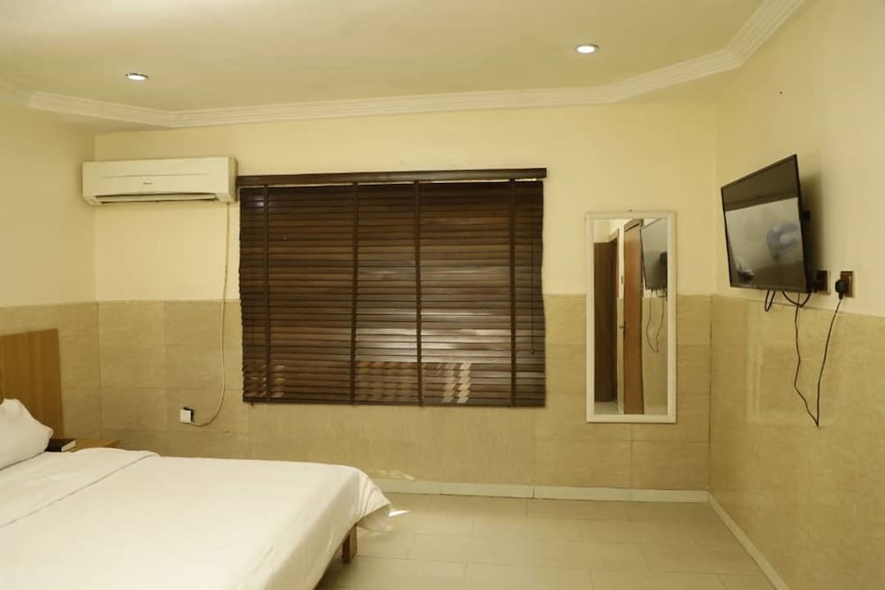 Executive Room - Photo 4