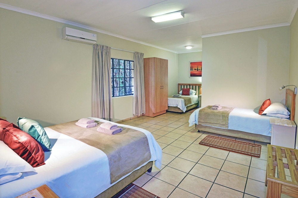 Jackalberry Cottage photo 3