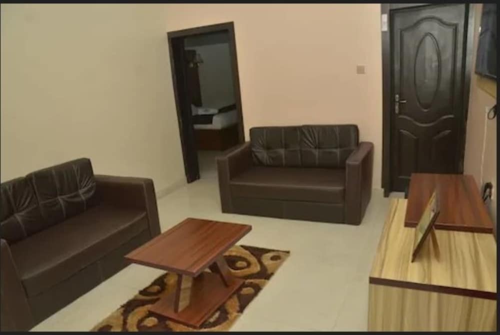 Executive Suite photo 1
