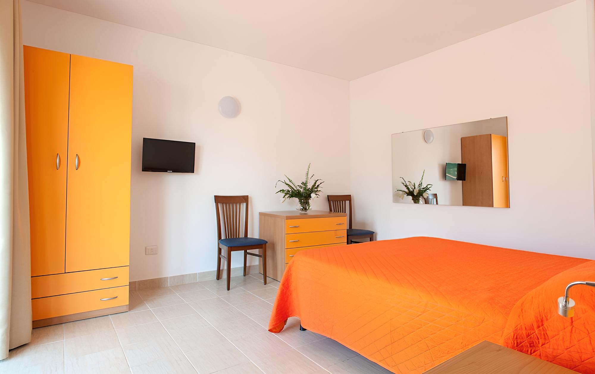 Comfort Apartment photo 2