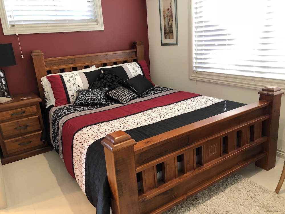 Room, 1 Queen Bed, Garden View