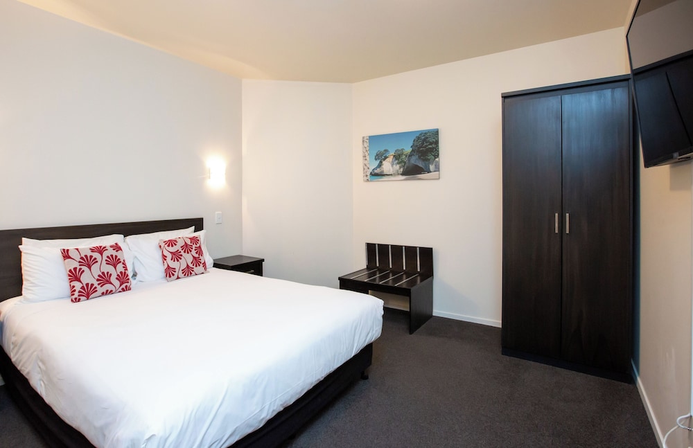 Two Bedroom Suite photo 3
