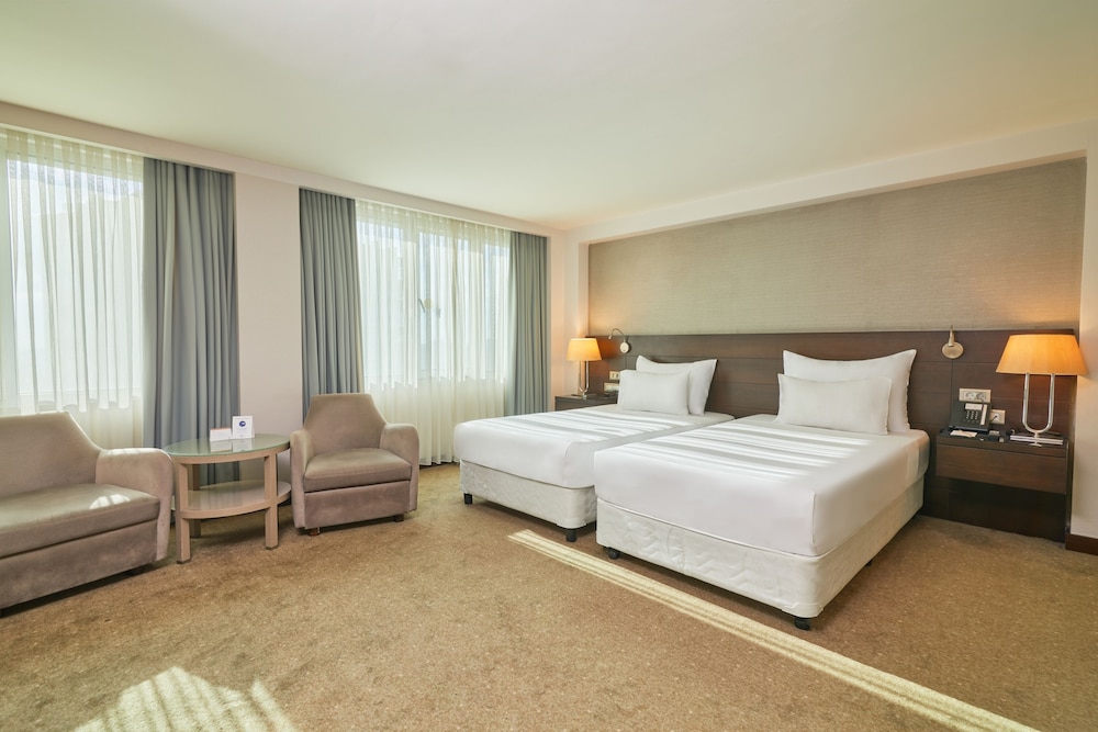 Grand Twin Room (Spa Access Included) photo 2