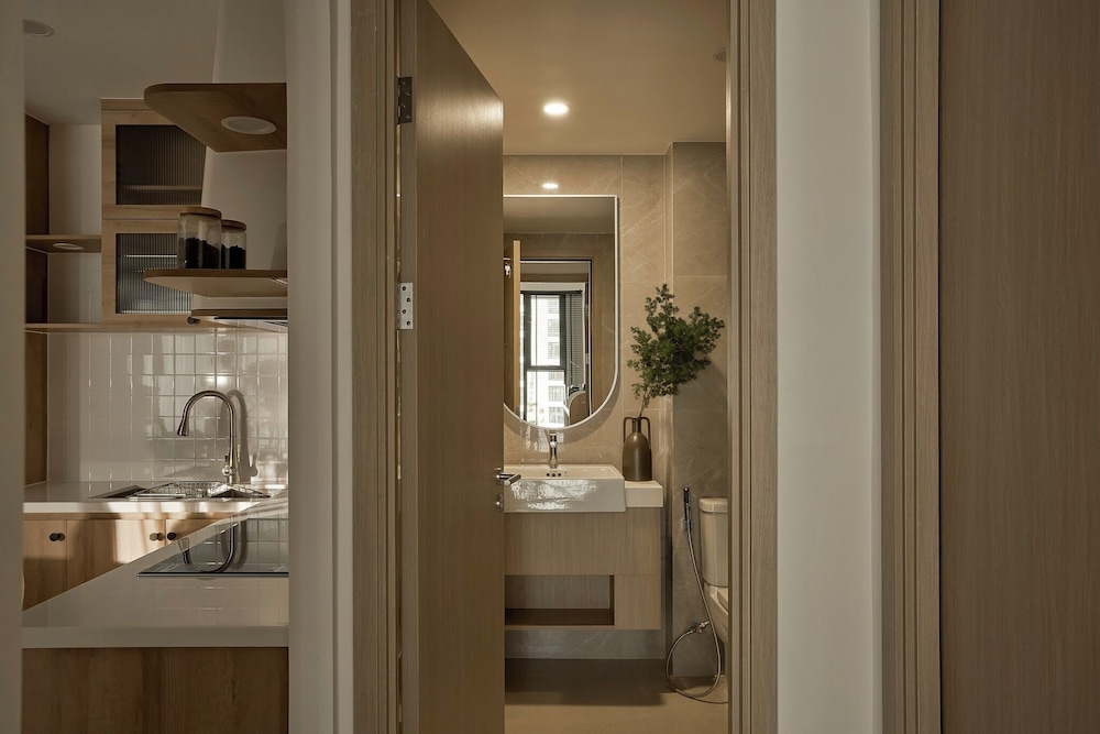 Exclusive Suite, Balcony, City View photo 1