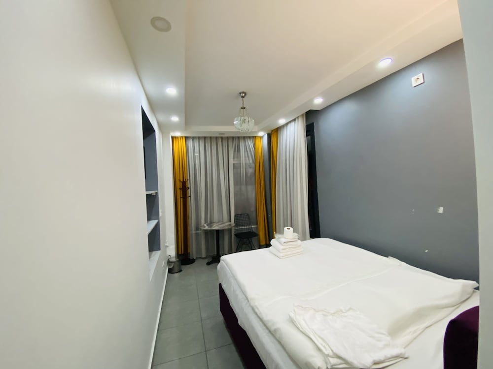 Economy Room photo 3
