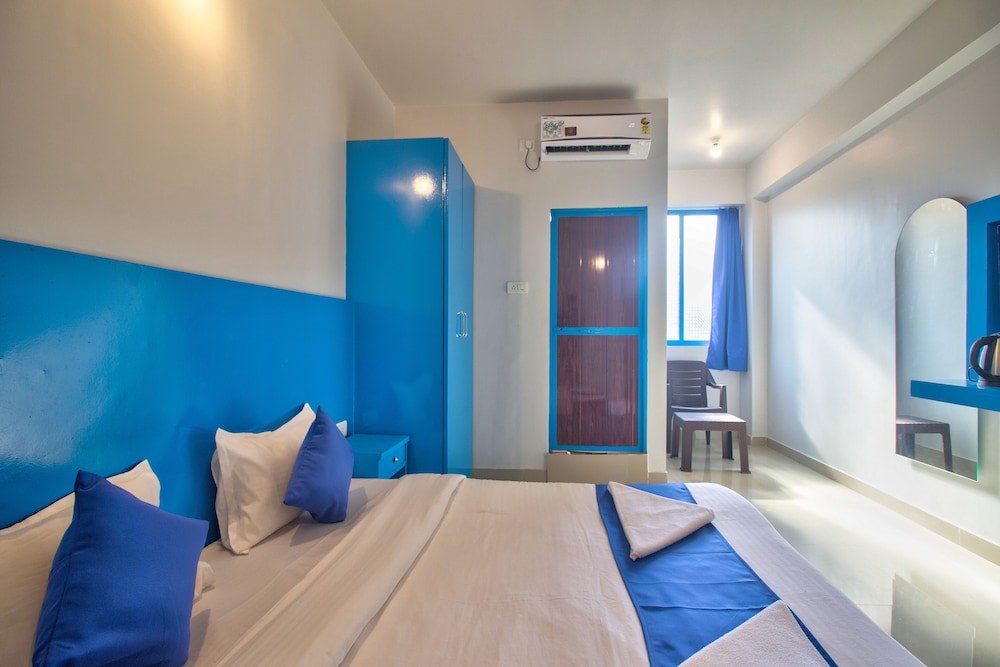 Deluxe Room - Photo 8