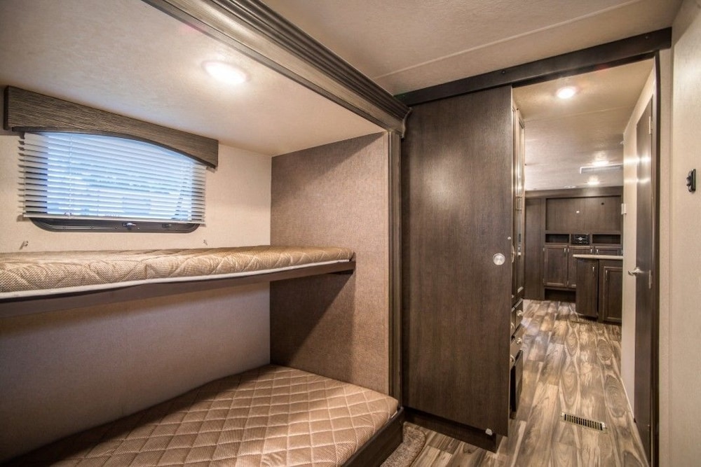 Room (Caravan Prestige)